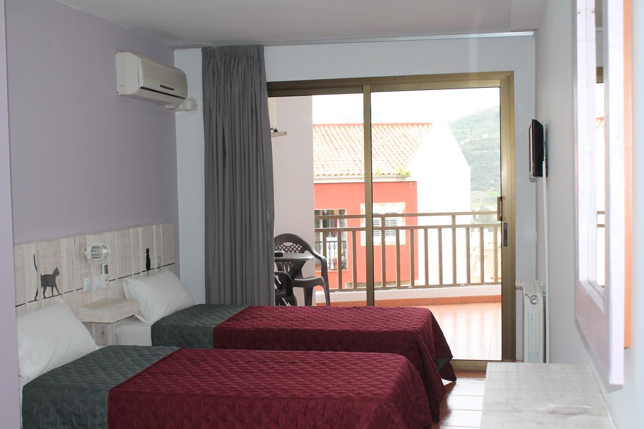 Hotel El Pino Терор Екстериор снимка